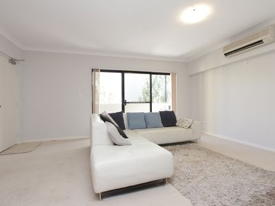 105 / 215 Stirling Street, Perth