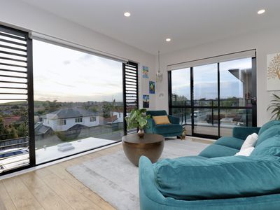 East Tamaki Heights