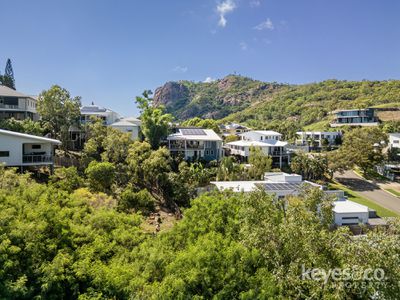 11 Monash Place, Castle Hill