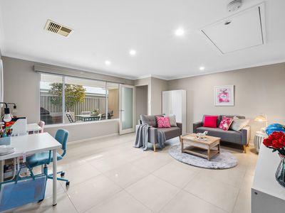 11 Rothery Loop, Piara Waters