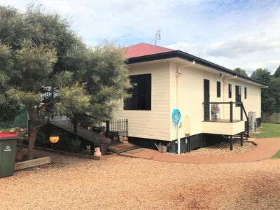 33 Sonaree Drive, Kingaroy