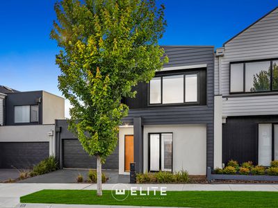 35 Graziers Crescent, Clyde North