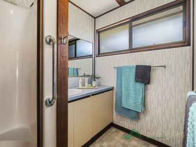 4 Damms Court, Tawonga South