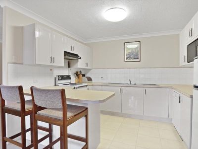 8 / 66-72 Booner Street, Hawks Nest