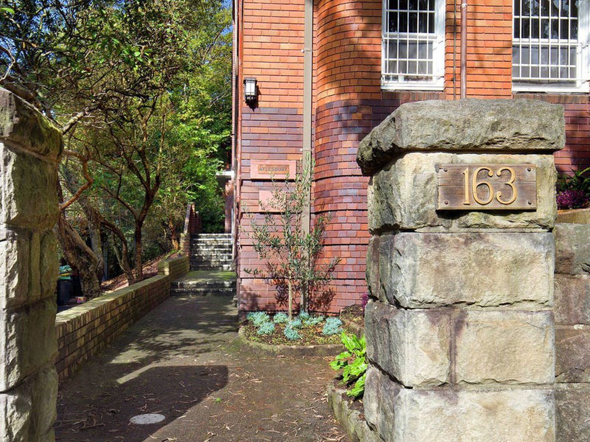 1 / 163 Queen Street, Woollahra