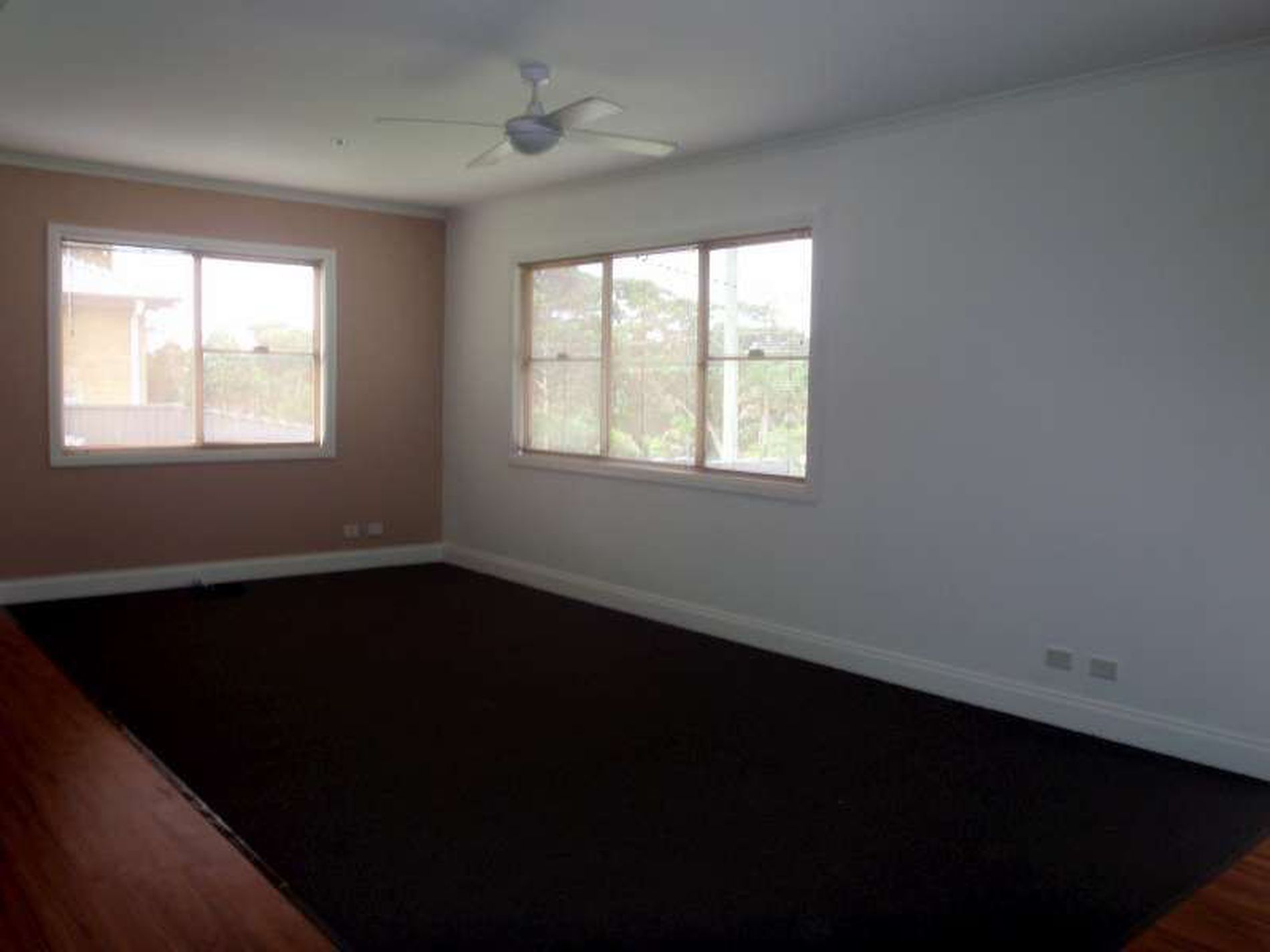 5 Princes Highway, Burrill Lake