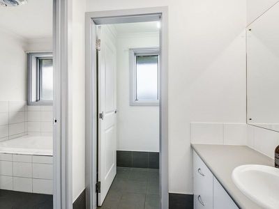 2 Grey Terrace, Millicent