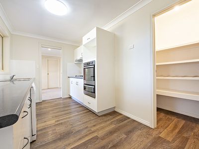 24 Grangewood Drive, Dubbo