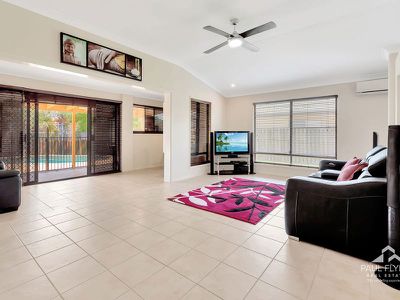 22 St Stephens Drive, Upper Coomera