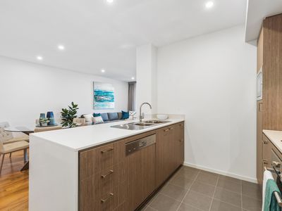 129 / 172 Railway Parade, West Leederville