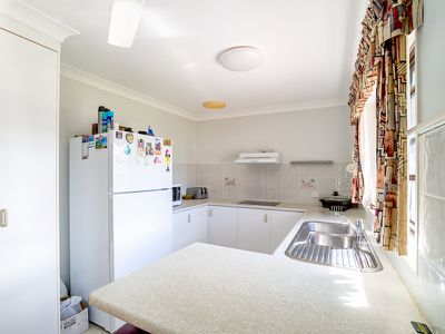 24 Petrel Avenue, River Heads