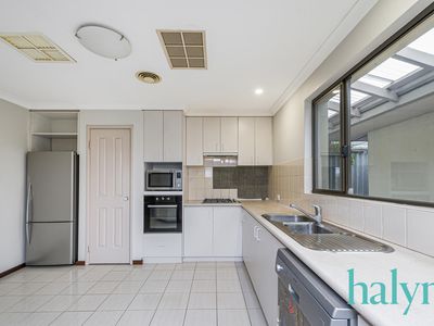 21 Methuen Way, Duncraig
