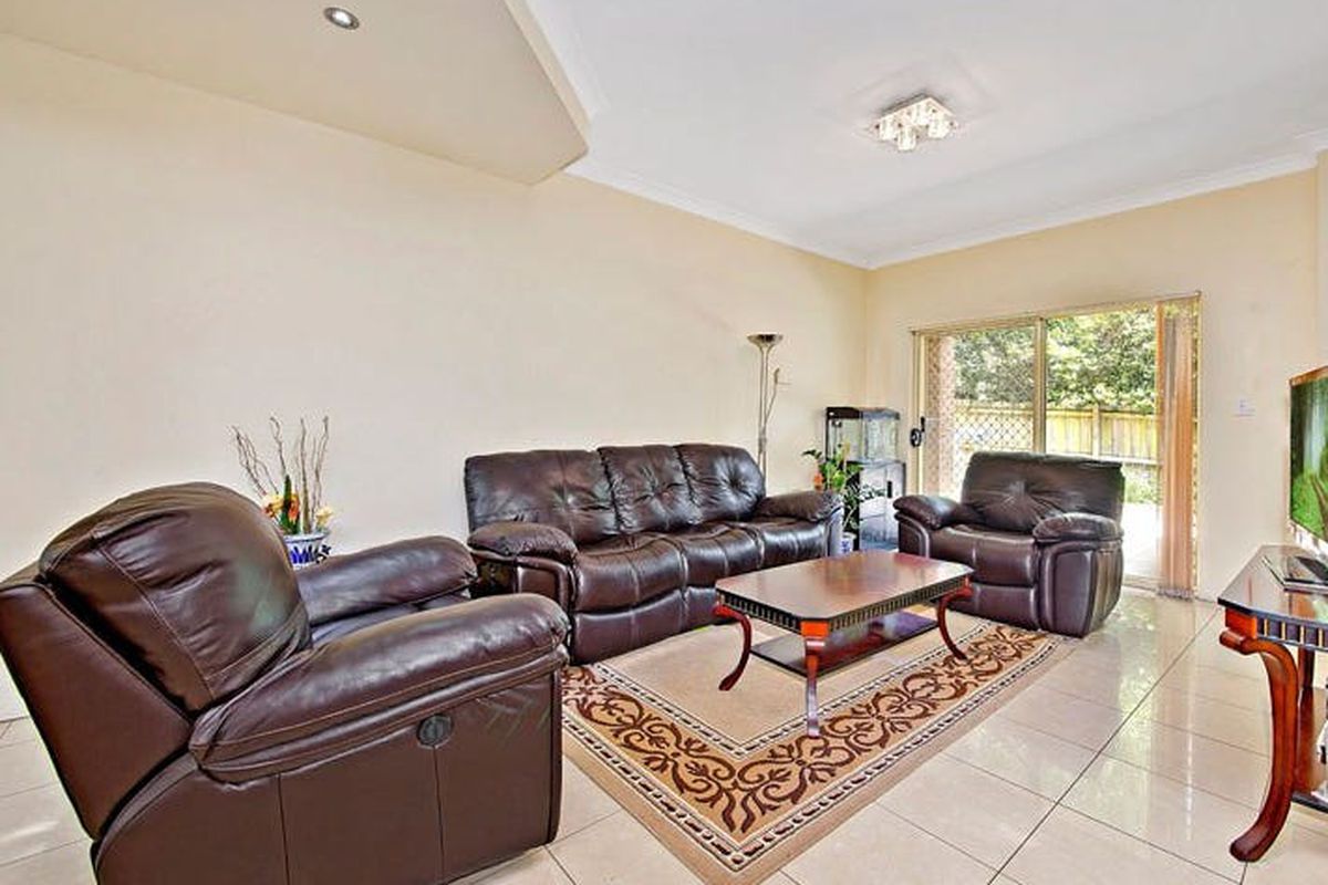 63 Underwood Road, Homebush
