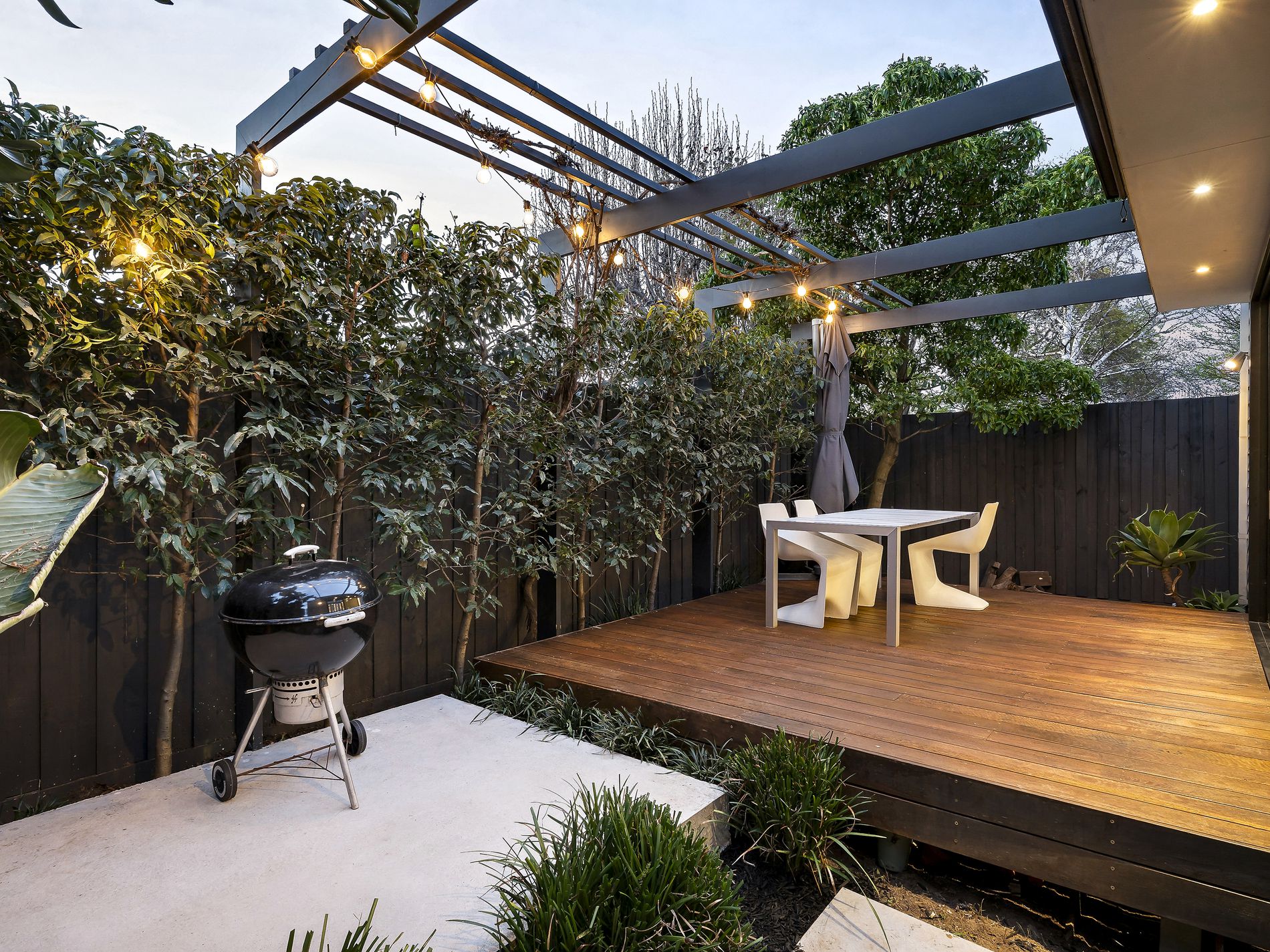 8 Stewart Street, Yarraville