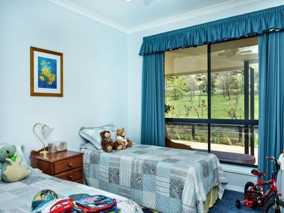 66 Isaacs Avenue, Yackandandah