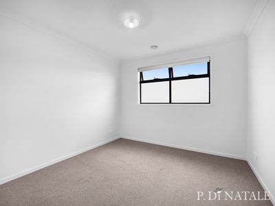 5 Grangehill Mews, Wyndham Vale