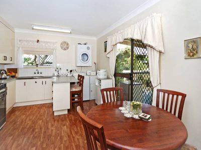 6 Rangeview Street, Rochedale South