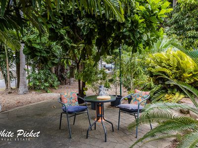 12 Taylor Street, West Mackay