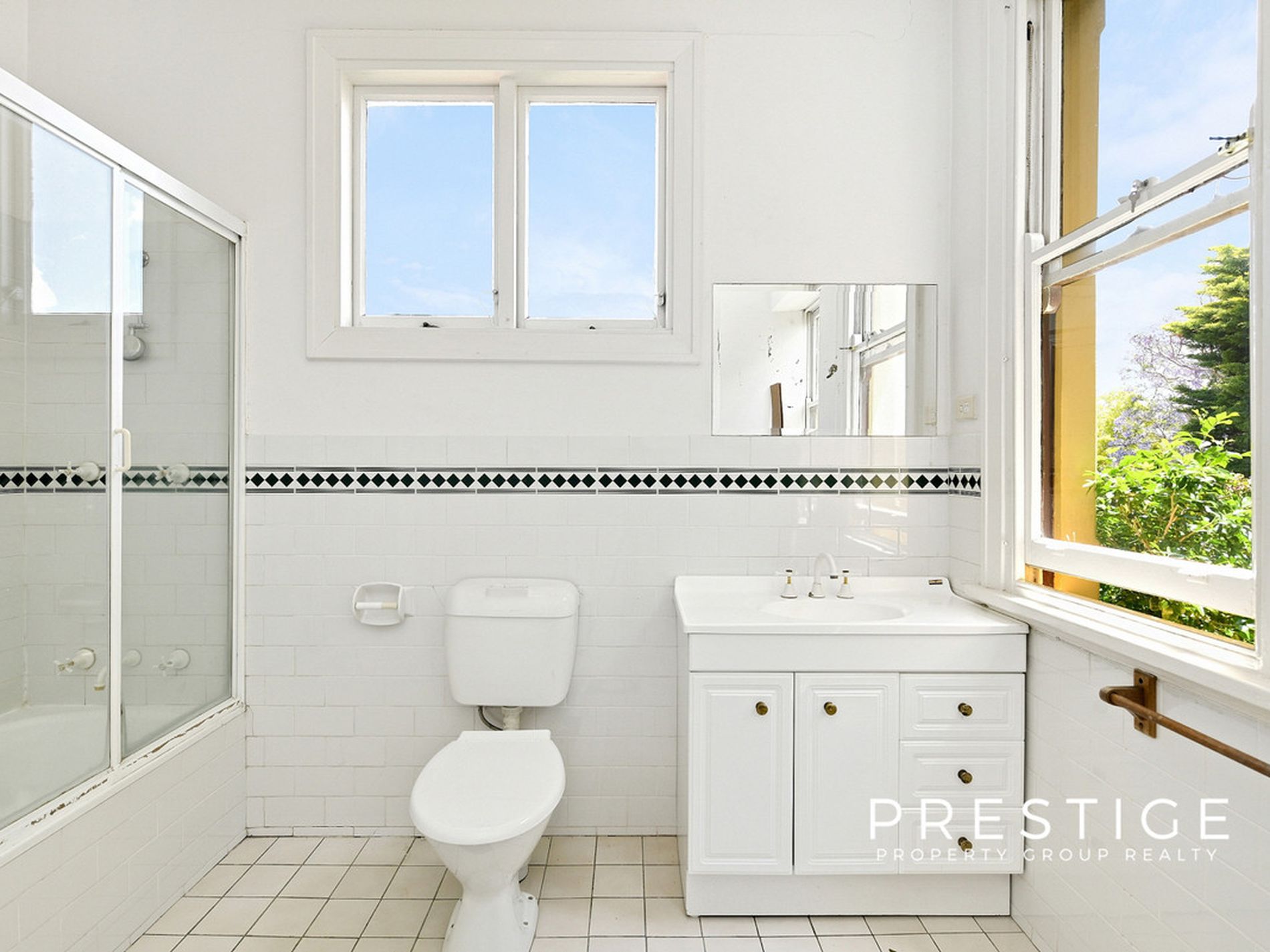 9 / 30 Forest Road, Arncliffe