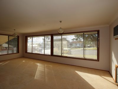 13 MacKenzie Avenue, Mount Warrigal