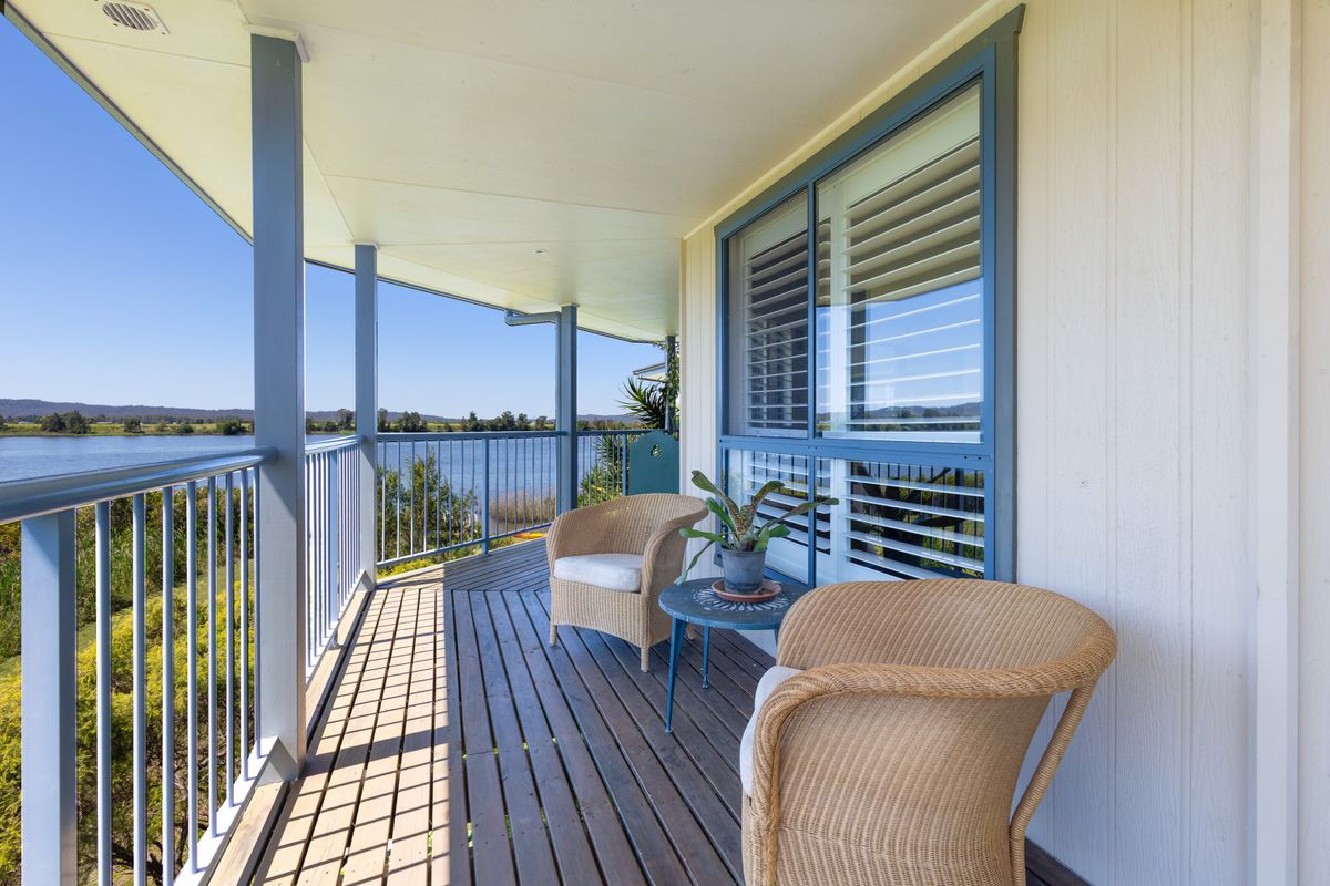 8 Rutland Street, Lawrence