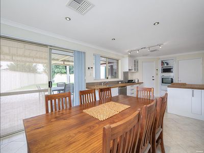 5 Joudah Court, High Wycombe