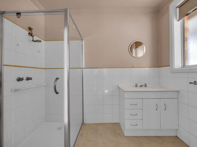 75 Mirrabooka Road, Mallacoota