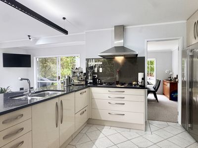 19 Ravenstone Place, Chatswood