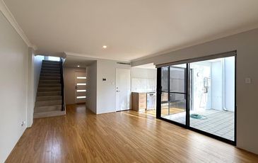 2 / 56 Station Street, Cannington