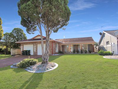 15 Friendship Key, Forster
