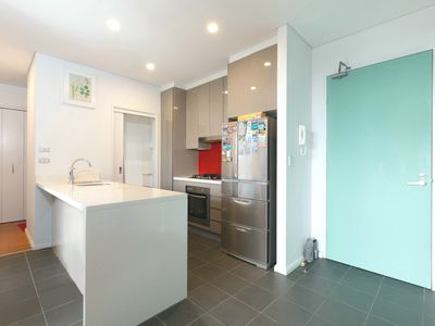 744 / 5 Loftus Street, Turrella
