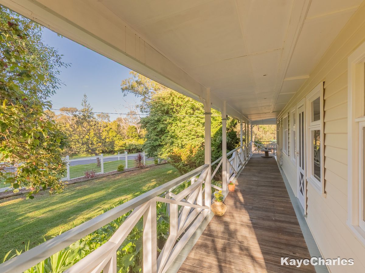 15 Burton Road, Beaconsfield Upper