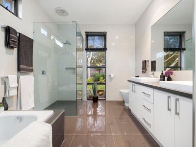 52 William Road, Blairgowrie