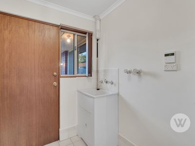 1 / 2 Avalon Road, Marion