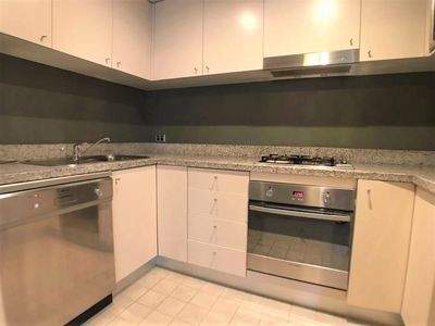1002 / 1 Sergeants Lane, St Leonards