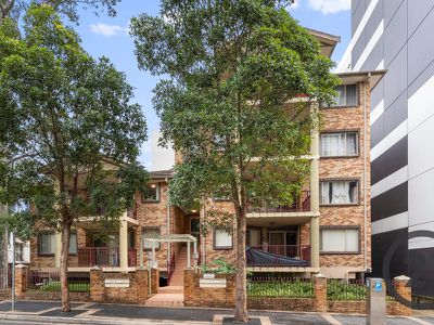 2 / 5-7 Cowper Street, Parramatta