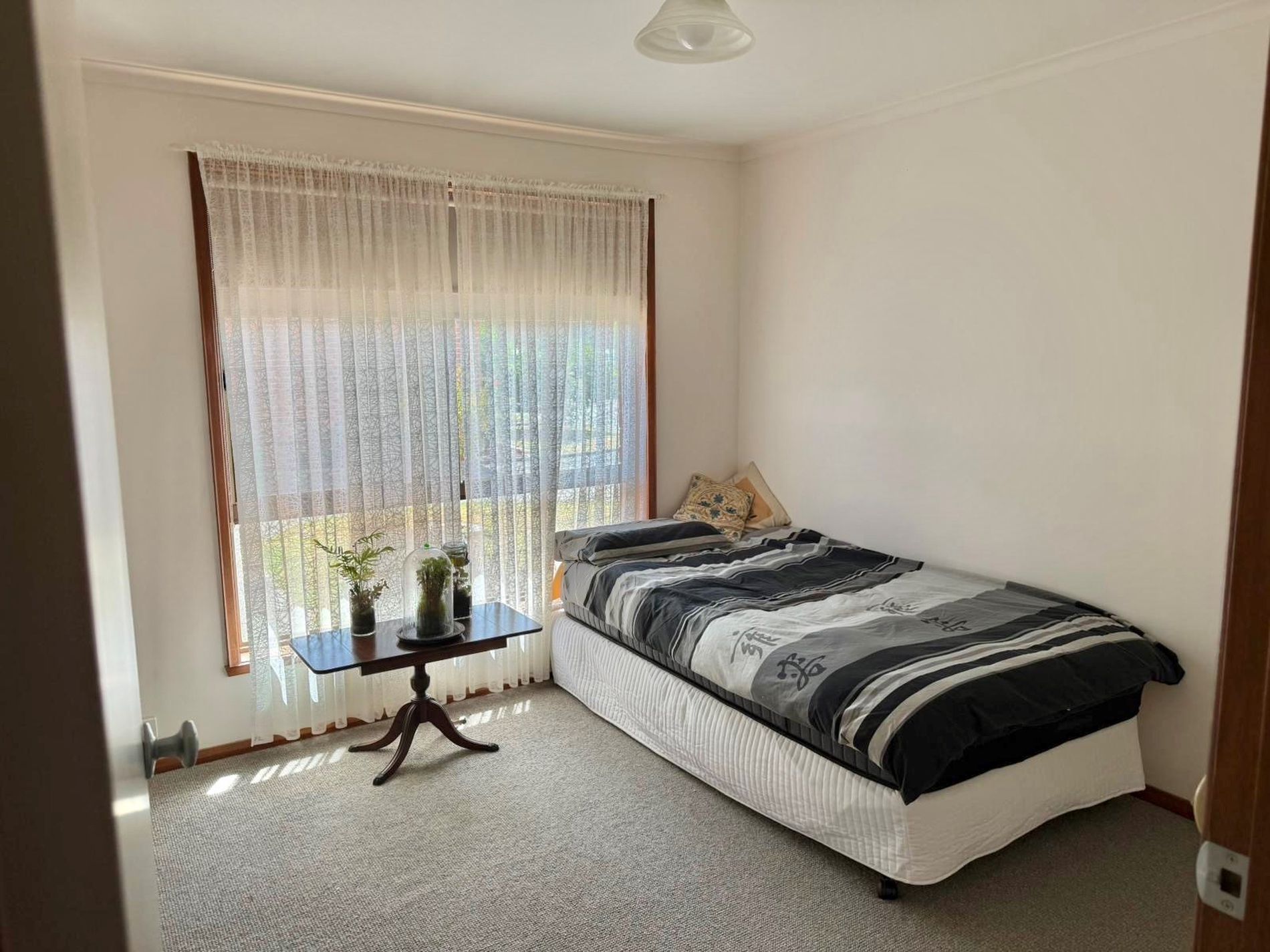 5 / 16 Newport Road, Clayton South