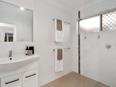 22 Kallista Road, Rochedale South