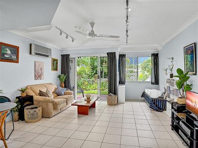 12 / 3 Quetta Close, Manoora