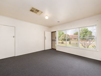 33 Kennedy Road, Shepparton