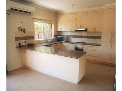 4 / 40 Wattle Drive, Doveton