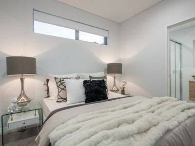 3/172 Loftus Street, North Perth