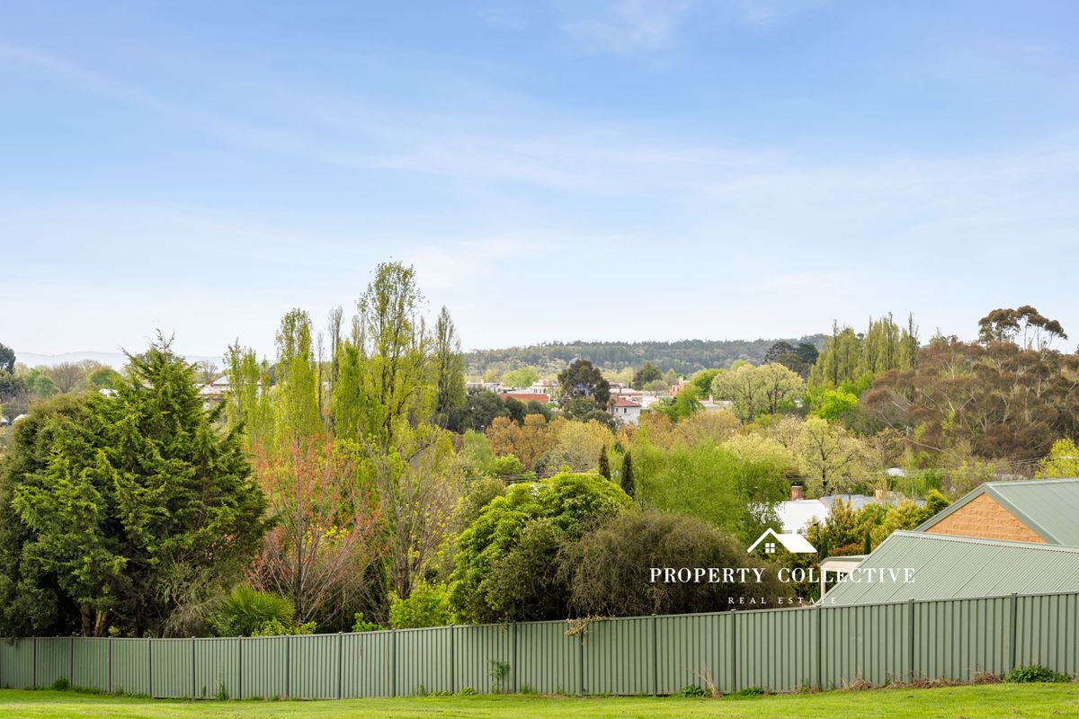 19 Kerferd Road, Beechworth