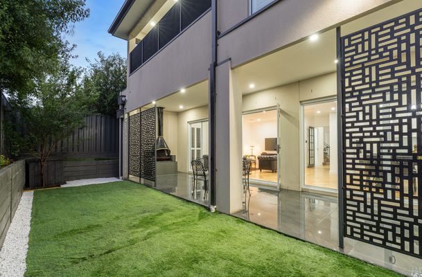 31 Luster Circuit, Greenvale