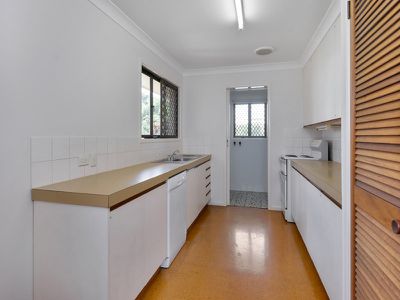 5 Eileen Street, Booval