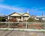 2 Bowden Street, Horsham