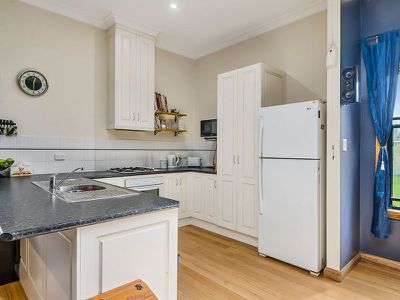 10-12 Randall Street, Tantanoola