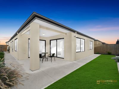 4 Akroydon Street, Werribee