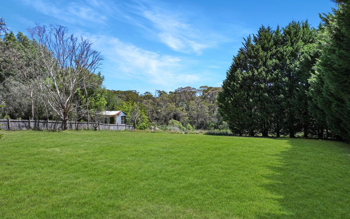 8 Seymour Street, Majors Creek