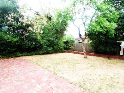 7 Rosedale Road, Glen Iris
